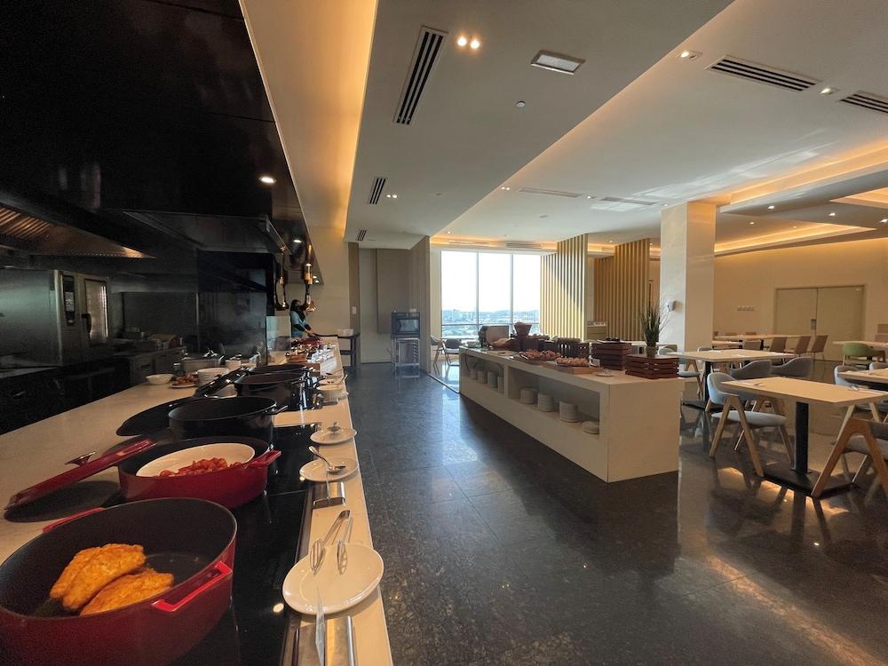 Hilton Garden Inn פוצ'ונג מראה חיצוני תמונה